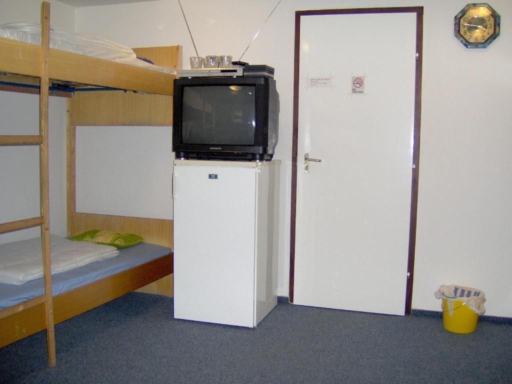 Ifi Hostel Pecs Phòng bức ảnh